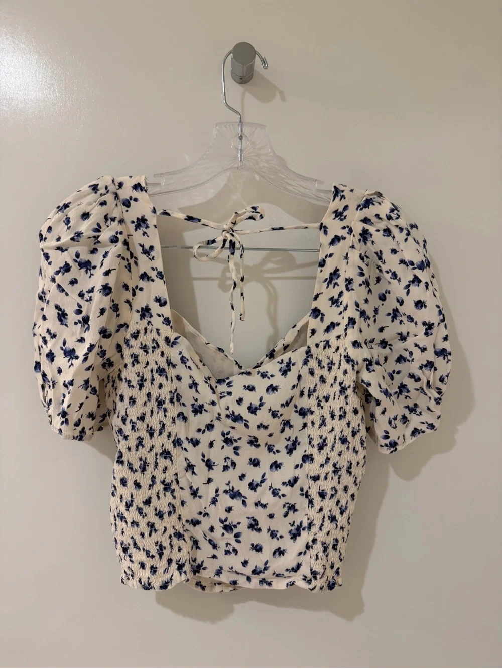 Astr Cream Floral Sweetheart Puff Sleeve Top in Blue